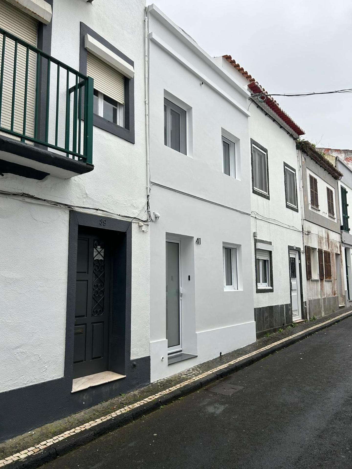 Urban 41 Guest House Ponta Delgada Buitenkant foto